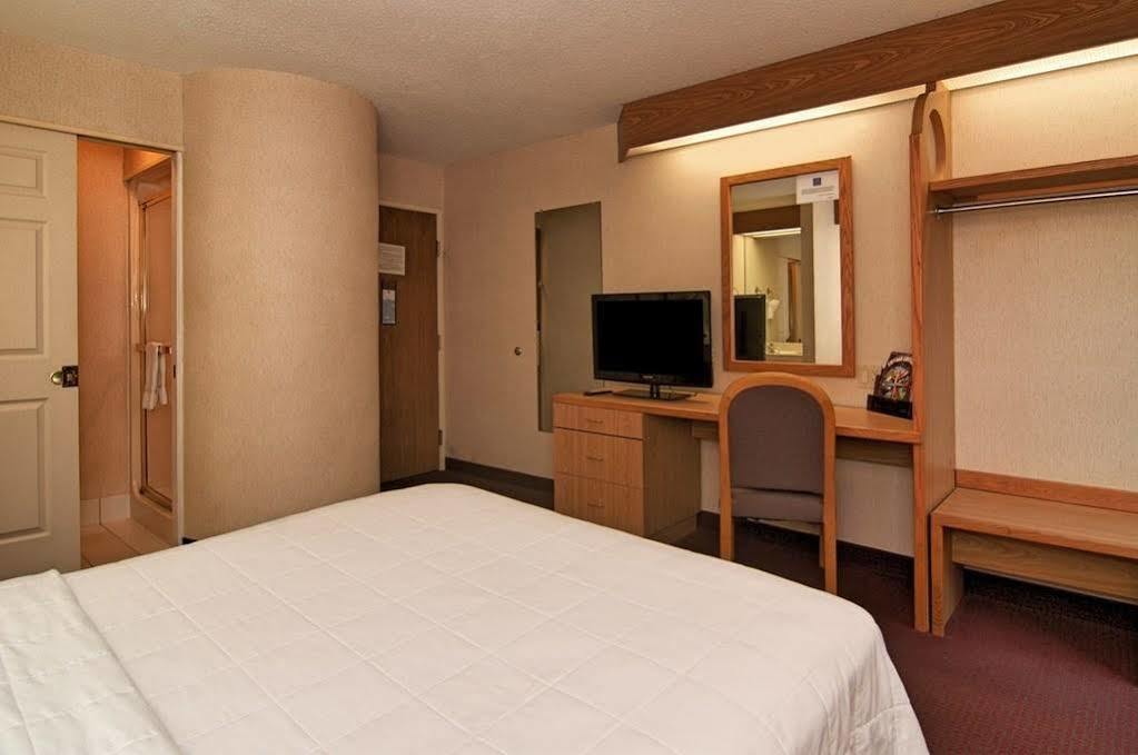 Motel 6-Harvey, Il מראה חיצוני תמונה
